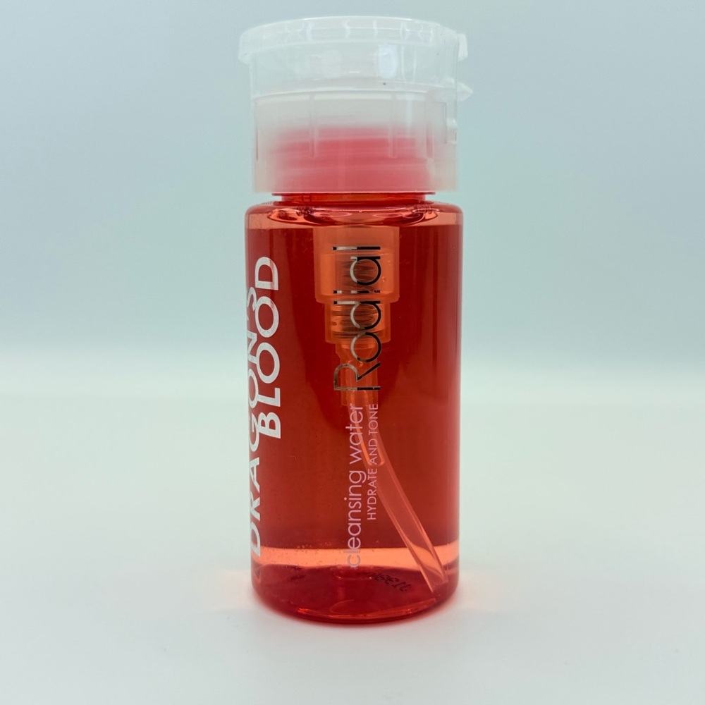 Rodial Dragons Blood Water Hydrating Gentle Makeup Remove 3.38oz/100ml - Picture 4 of 7